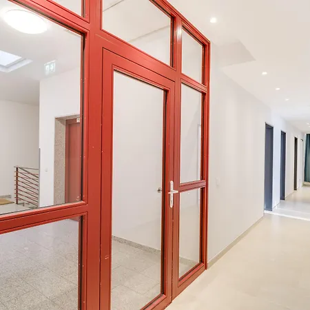 Hotel-etage Apfelrot Managed By Apfelbaum Otel Erding