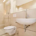 Hotel Hotel-etage Apfelrot Managed By Apfelbaum 3*
