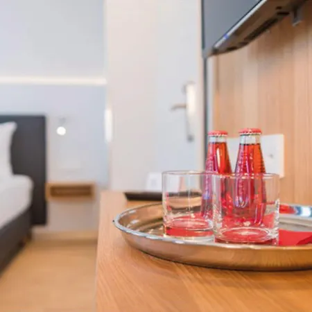 호텔 Hotel-etage Apfelrot Managed By Apfelbaum 3*
