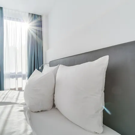 Hotel Hotel-etage Apfelrot Managed By Apfelbaum 3*