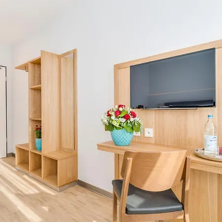Hotel-etage Apfelrot Managed By Apfelbaum
