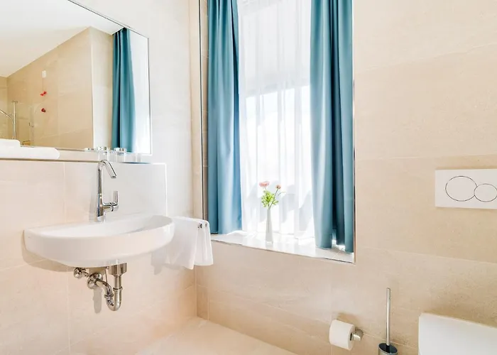 Отель Hotel-etage Apfelrot Managed By Apfelbaum Эрдинг